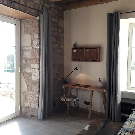 D'hotes Ancien Presbytere De Saint-mayme Penzion Onet-le-Château